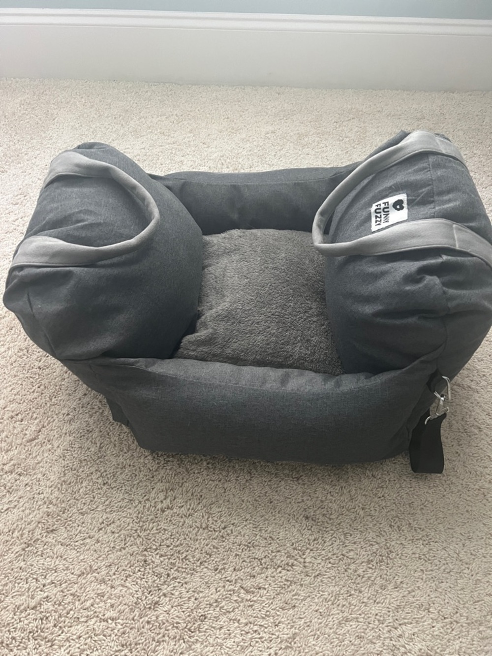 Funny Fuzzy Cozy Dog Car Bed in Charcoal Gray